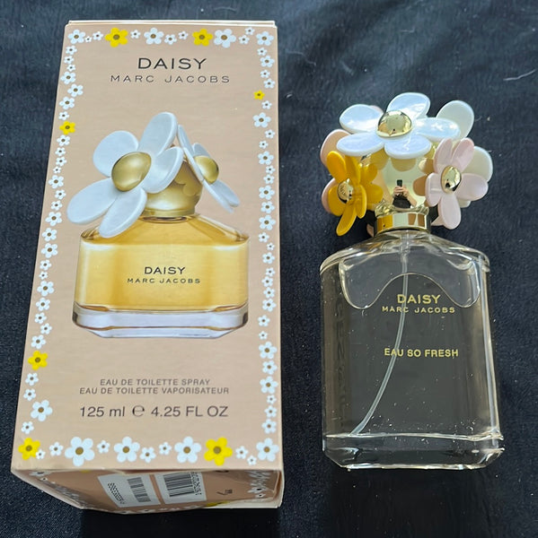 Marc Jacobs Daisy 125 MLS - 4.25 fl Oz spray